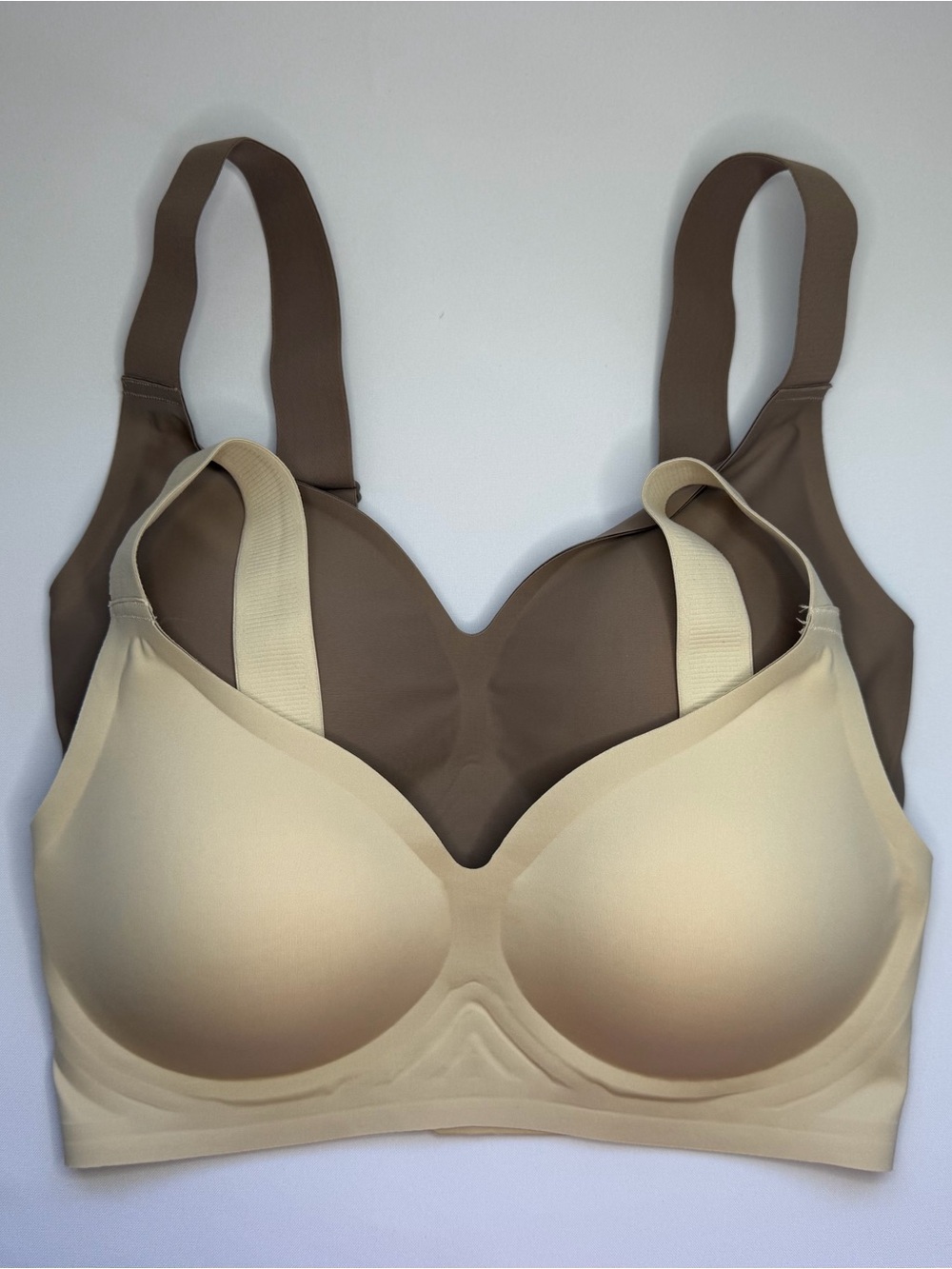 Jelly Bra Size M Nude (1) and Mauve (1) Wireless Lift and Shape